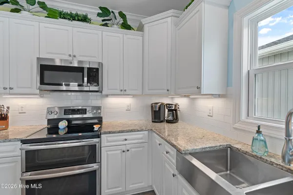 $1,450,000 | 115 Deal Drive, Holden Beach, NC 28462
