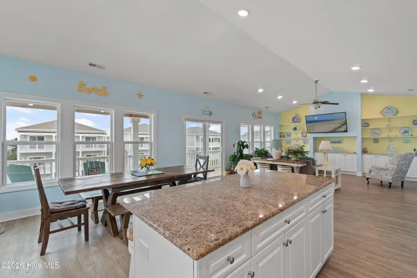 $1,450,000 | 115 Deal Drive, Holden Beach, NC 28462