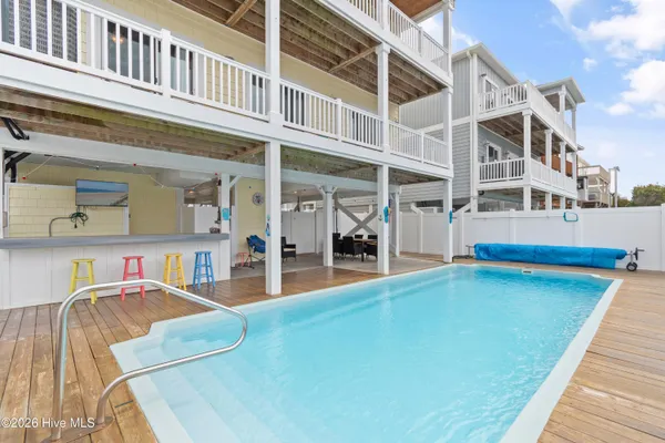 $1,450,000 | 115 Deal Drive, Holden Beach, NC 28462