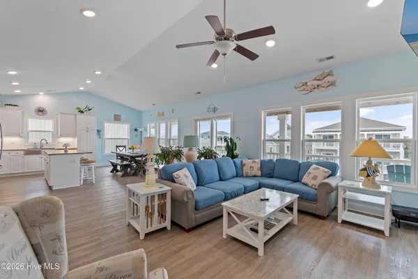 $1,450,000 | 115 Deal Drive, Holden Beach, NC 28462
