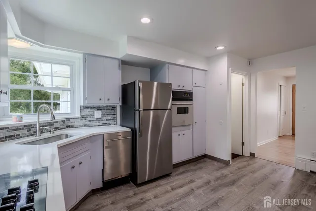 $3,499 | 77 Irvington Avenue, Somerset, NJ 08873