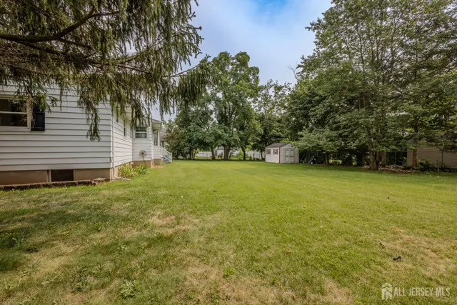 $3,499 | 77 Irvington Avenue, Somerset, NJ 08873