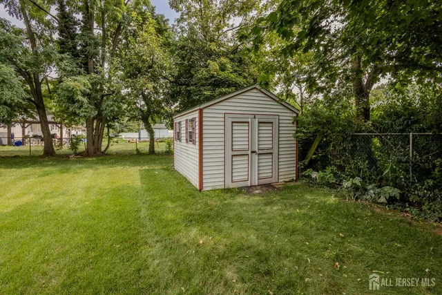 $3,499 | 77 Irvington Avenue, Somerset, NJ 08873