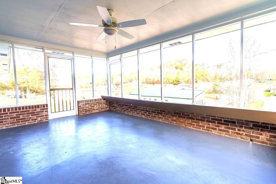 114 Pittman Road Marietta, SC 29661 - Photo 24 of 32 Gallery Image 24