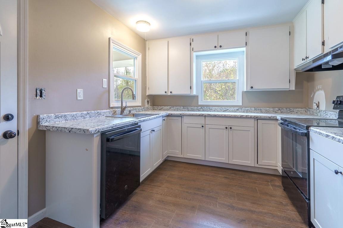 114 Pittman Road Marietta, SC 29661 - Photo 6 of 32 Gallery Image 6
