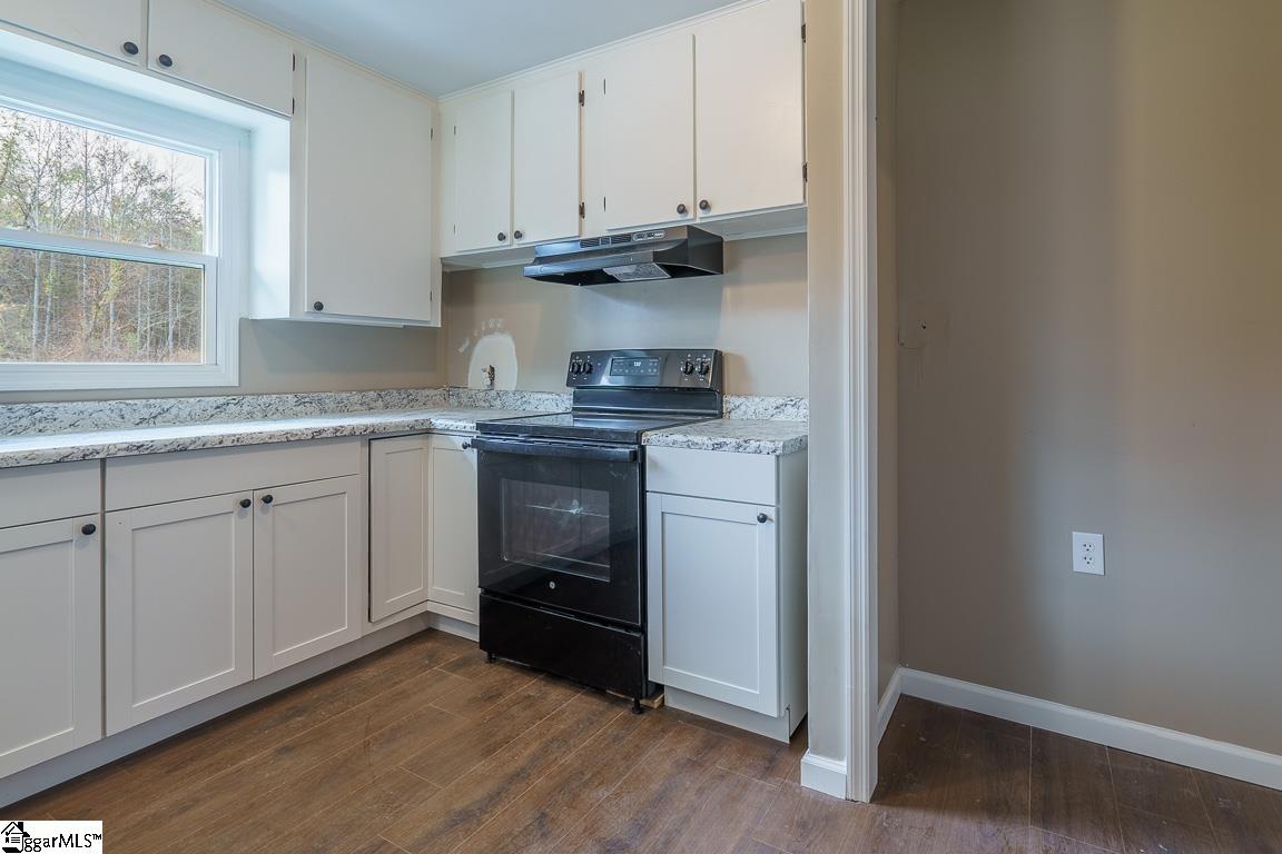 114 Pittman Road Marietta, SC 29661 - Photo 7 of 32 Gallery Image 7