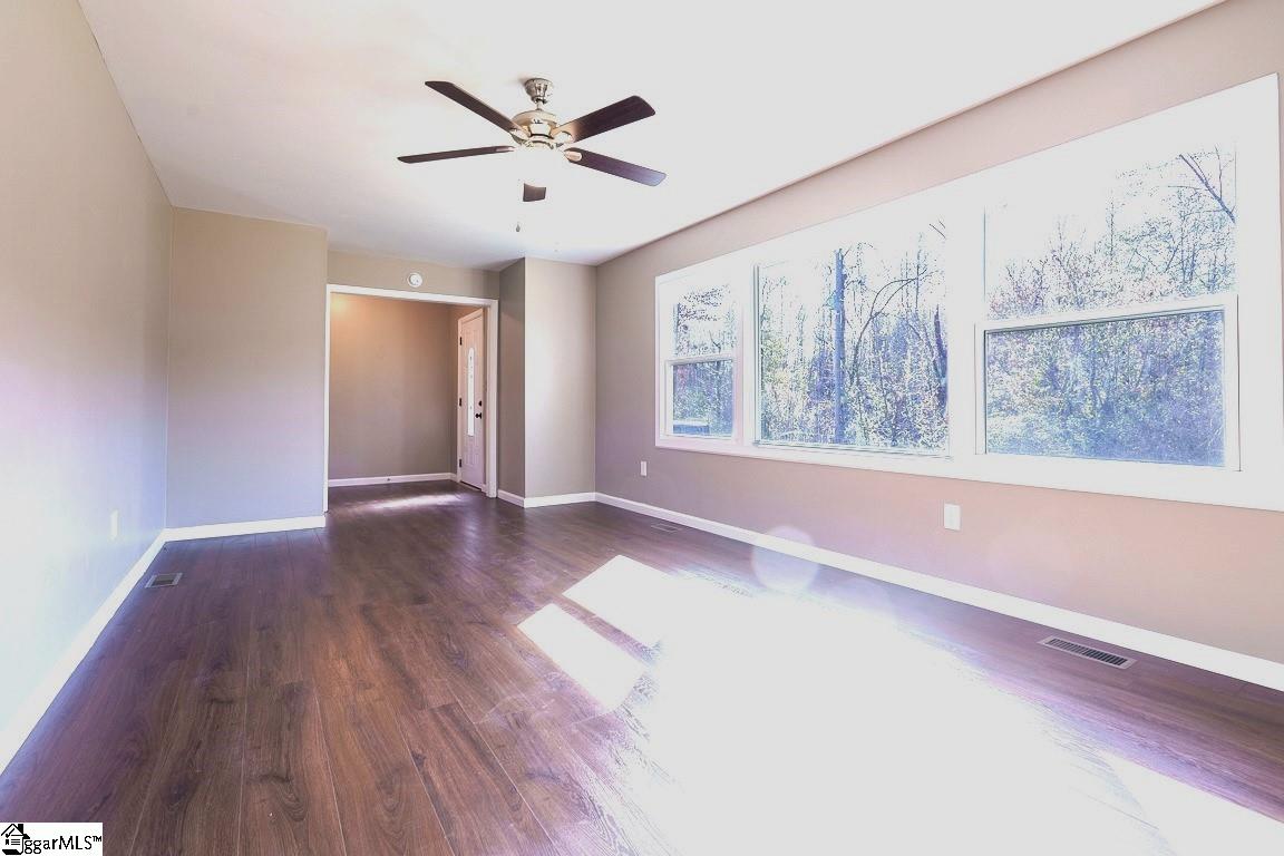 114 Pittman Road Marietta, SC 29661 - Photo 9 of 32 Gallery Image 9