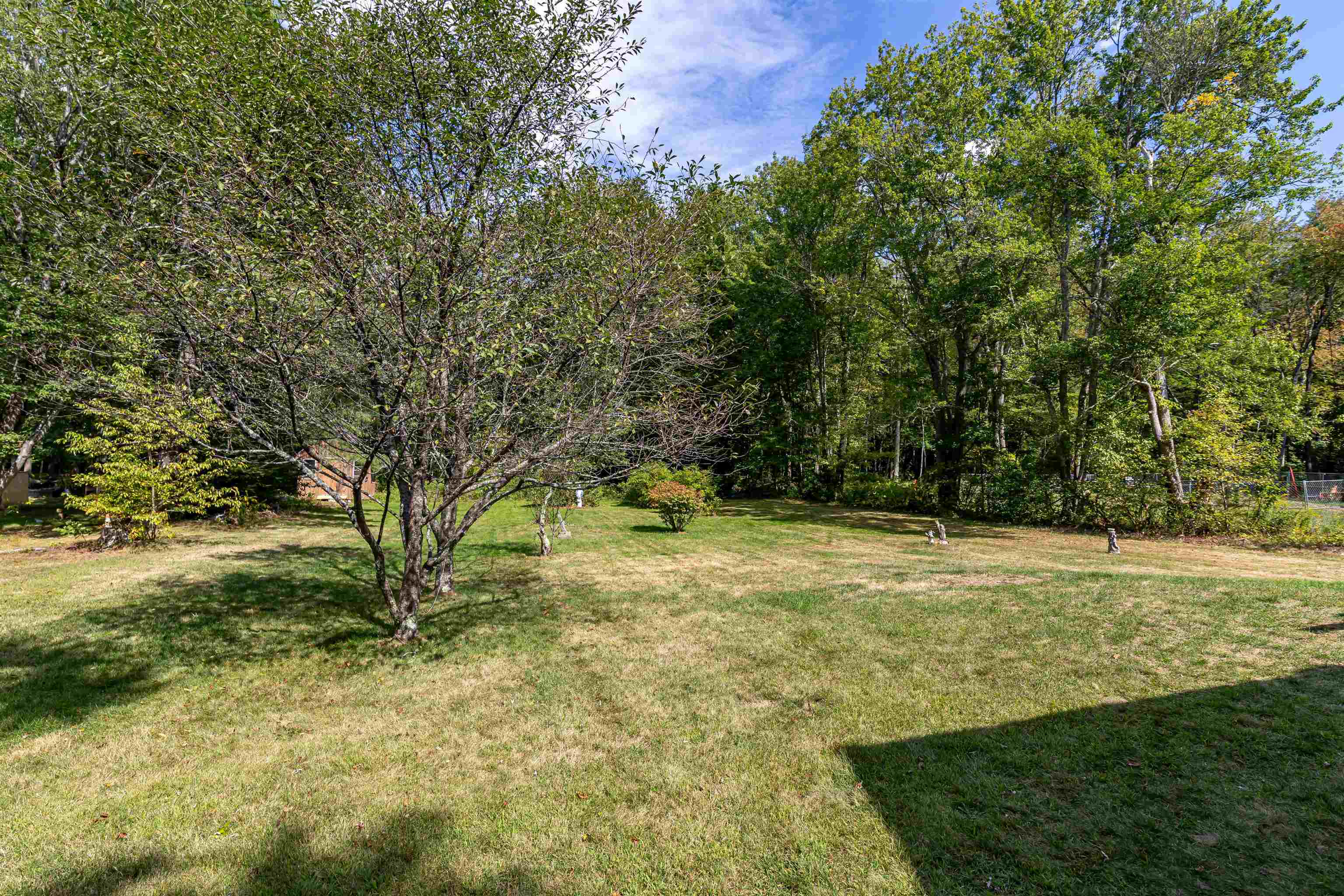 250 Exeter Road Epping, NH 03042 - Photo 16 of 22