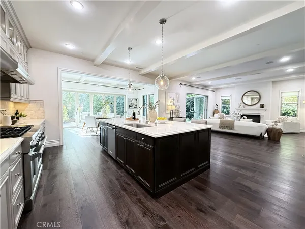 $3,680,000 | 22 Shadybend, Irvine, CA 92602