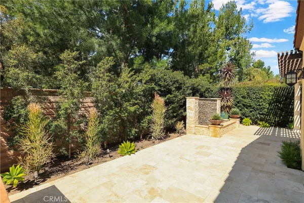 $3,680,000 | 22 Shadybend, Irvine, CA 92602