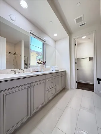$3,680,000 | 22 Shadybend, Irvine, CA 92602