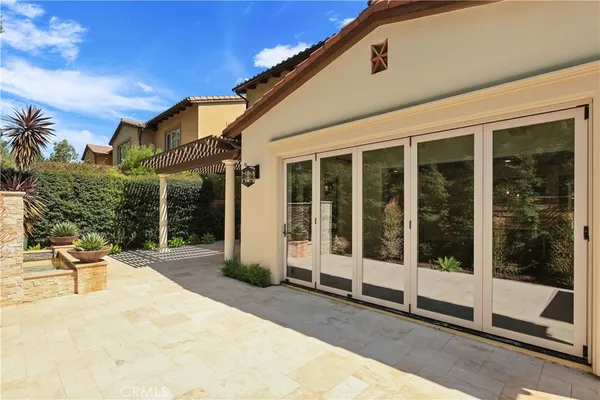 $3,790,000 | 22 Shadybend, Irvine, CA 92602