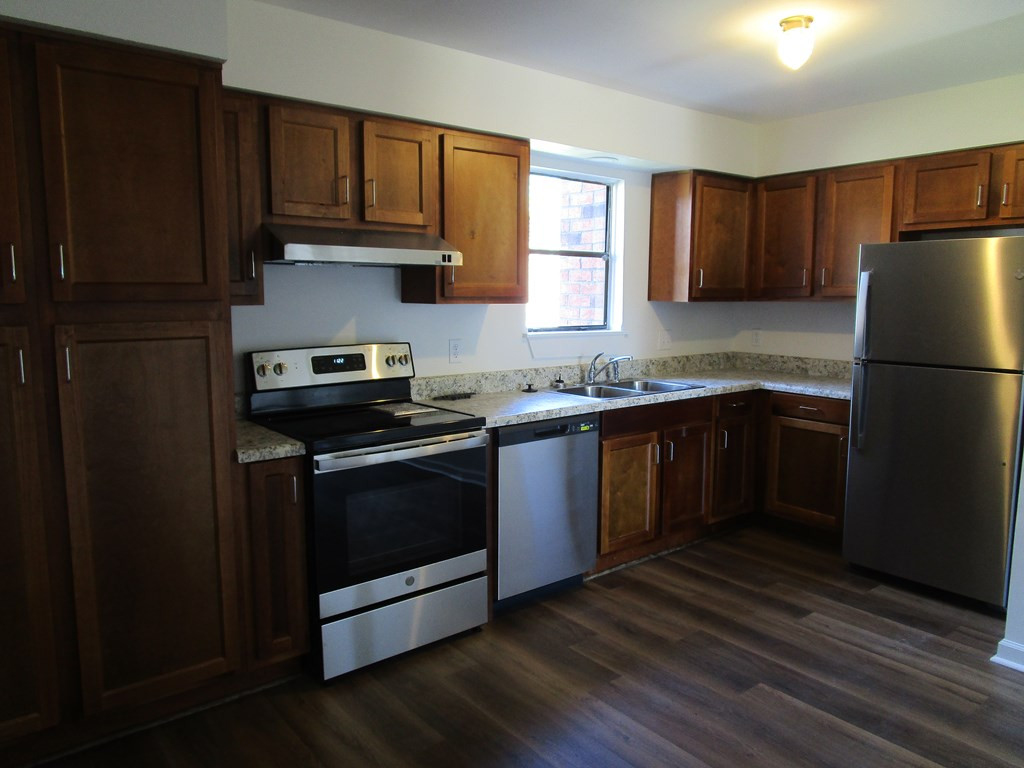 251 Rast Street, Unit I2 Sumter, SC 29150 - Photo 6 of 12