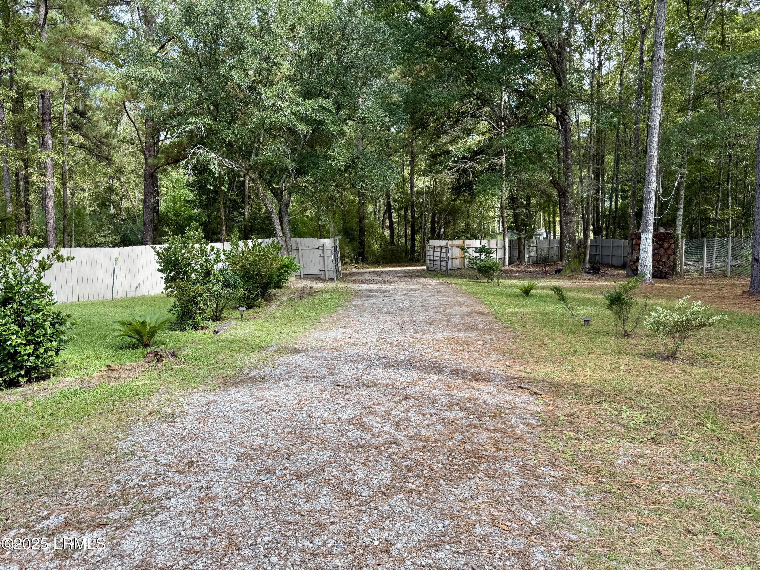 235 Forest Cove Ridgeland, SC 29936 - Photo 5 of 56 IMG_1788