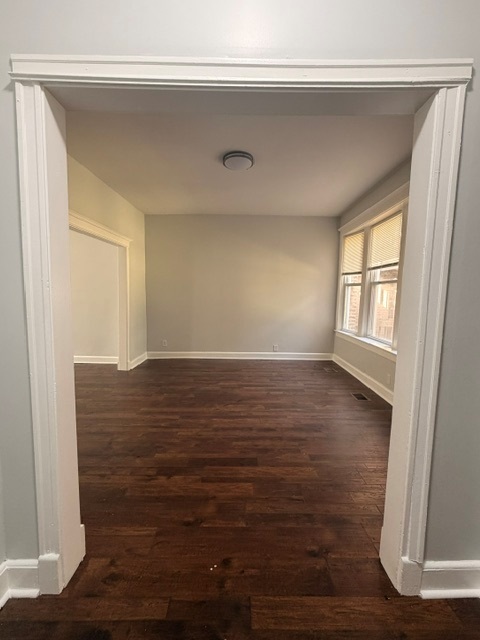916 West 68th Street, Unit 1W Chicago, IL 60621 - Photo 2 of 15