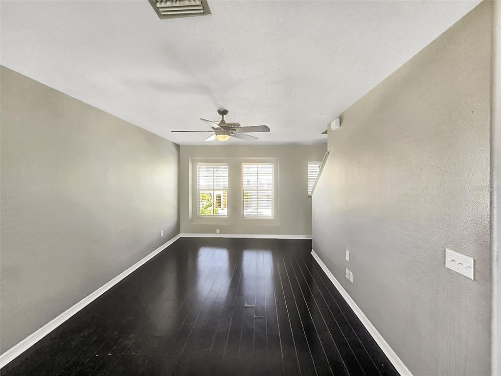 8716 Spruce Hills Court Lakewood Ranch, FL 34202 - Photo 2 of 17