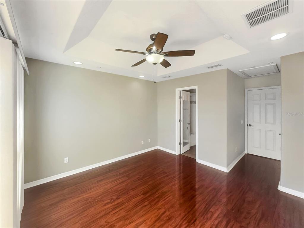 8716 Spruce Hills Court Lakewood Ranch, FL 34202 - Photo 10 of 17