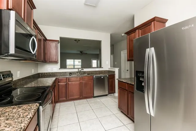 $2,125 | 6324 Trinity Creek Drive, Fort Worth, TX 76179