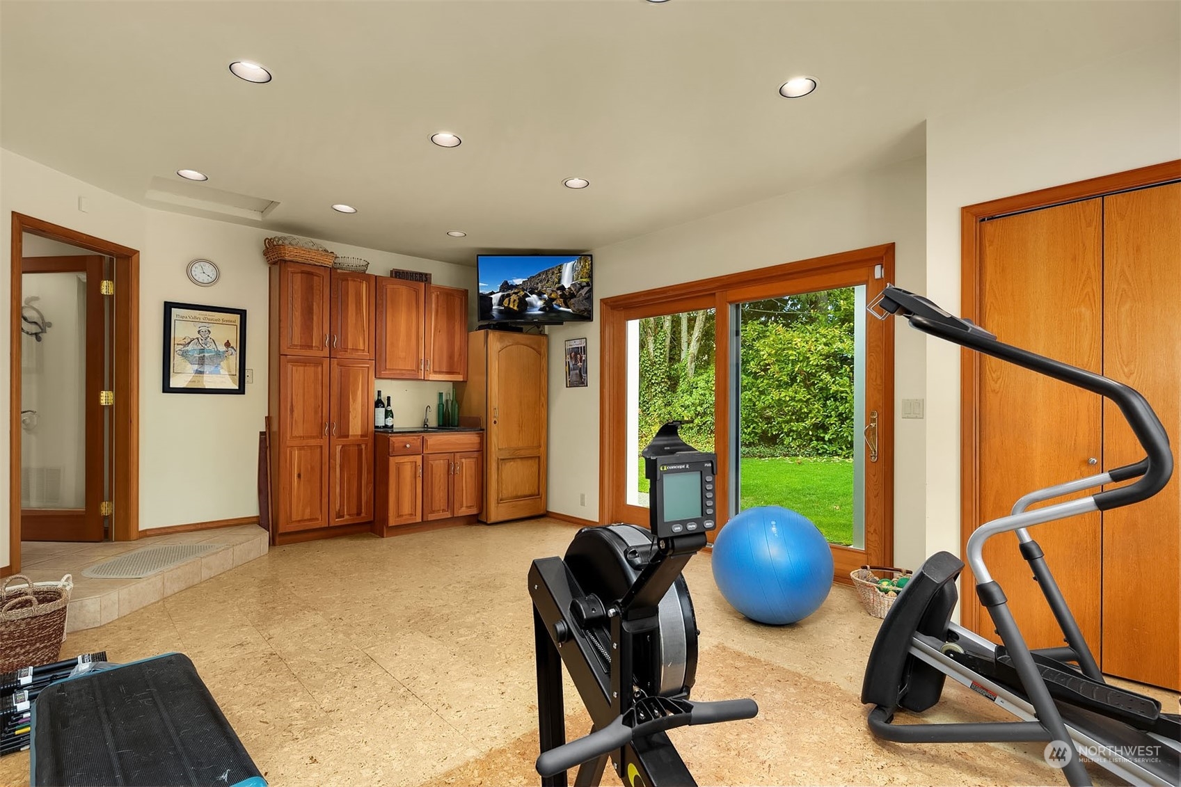 49 Strawberry Point Road Bellingham, WA 98229 - Photo 25 of 40 a view of a room with gym equipment