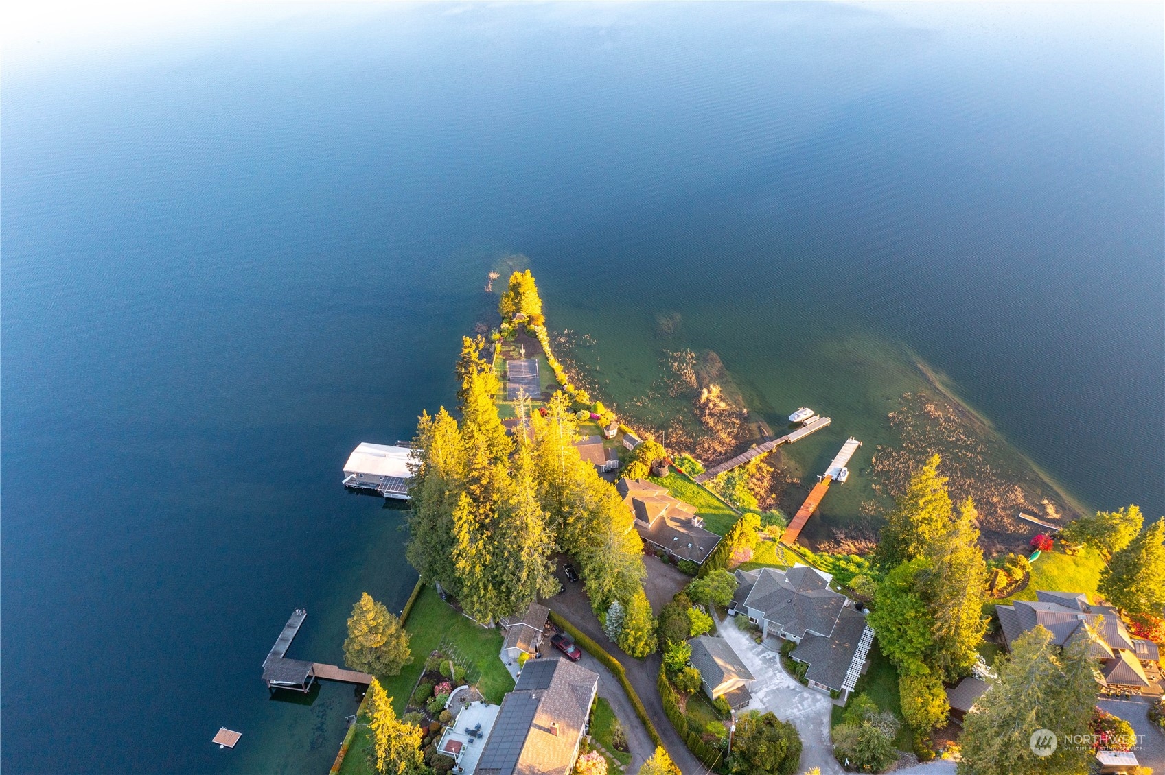 49 Strawberry Point Road Bellingham, WA 98229 - Photo 4 of 40