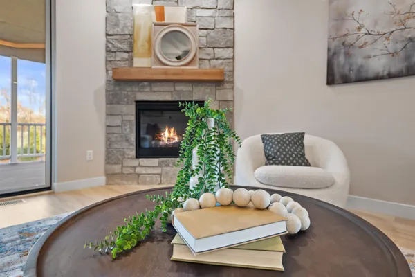 $529,900 | 7029 Stonewood Lane, Lannon, WI 53046