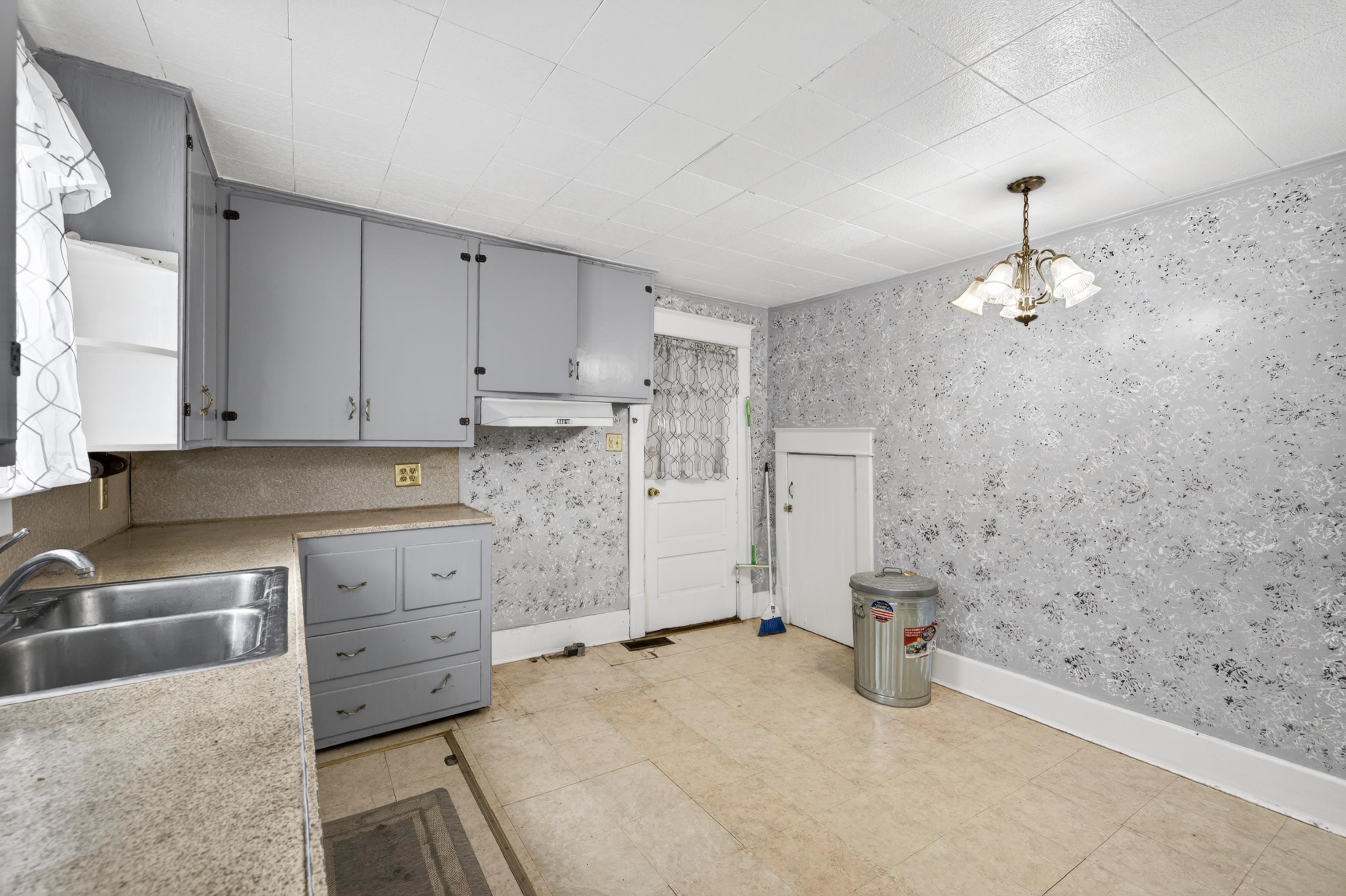 29 Port Republic Road Harrisonburg, VA 22801 - Photo 21 of 63
