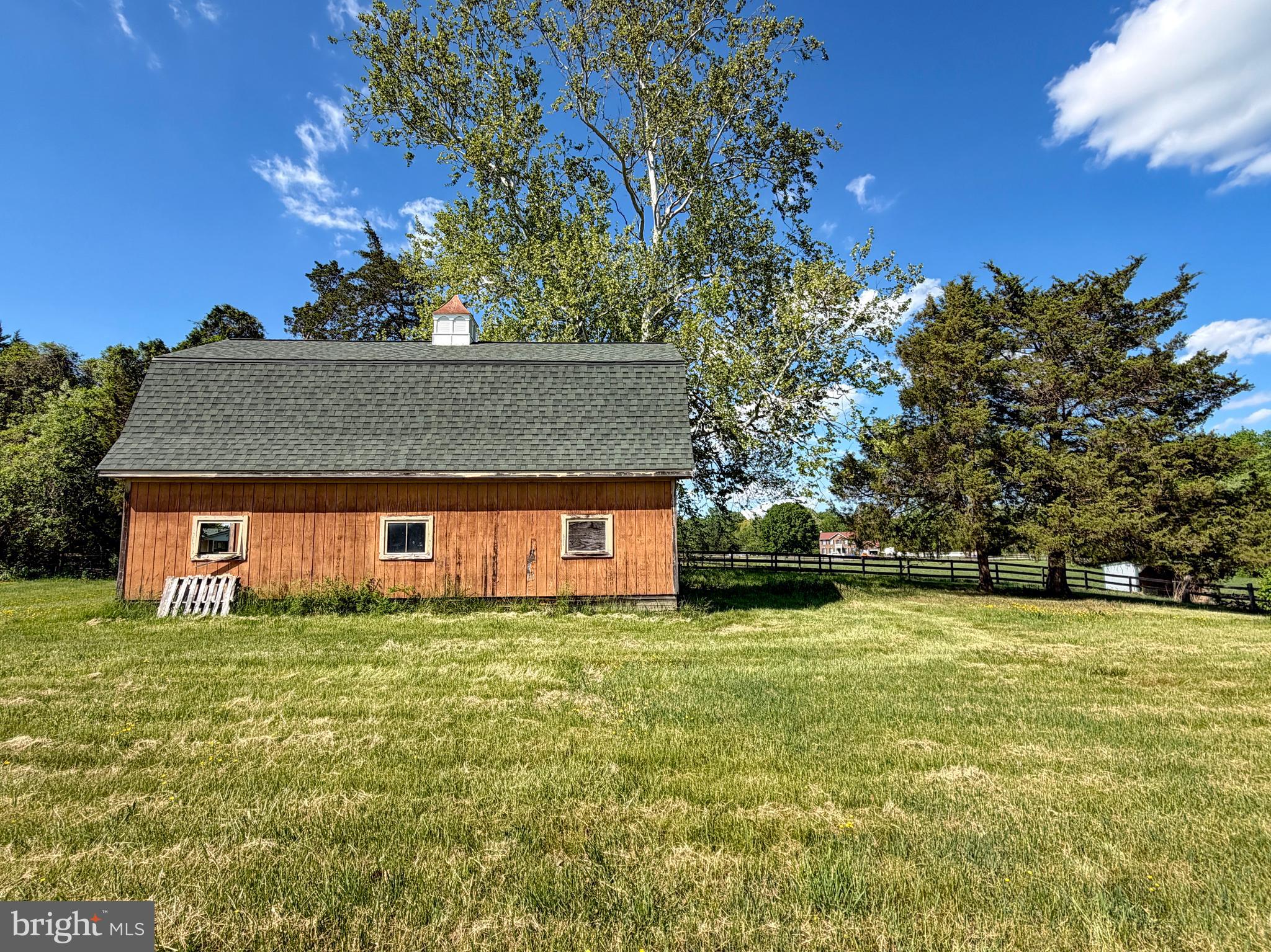 5880 Wedding Court Welcome, MD 20693 - Photo 8 of 12 Barn with 2 horse stalls, tackroom & finished loft