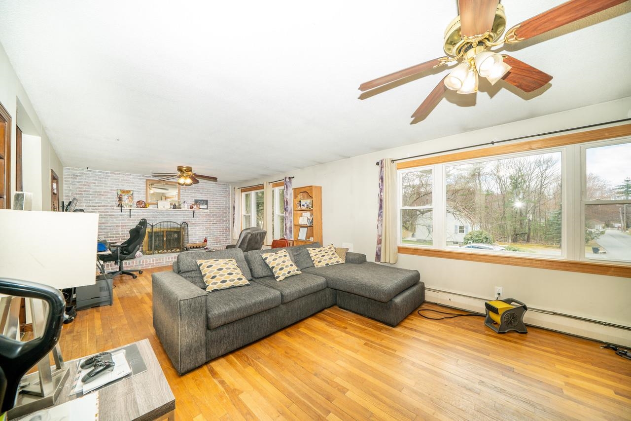 2 Gregoire Street Derry, NH 03038 - Photo 13 of 30