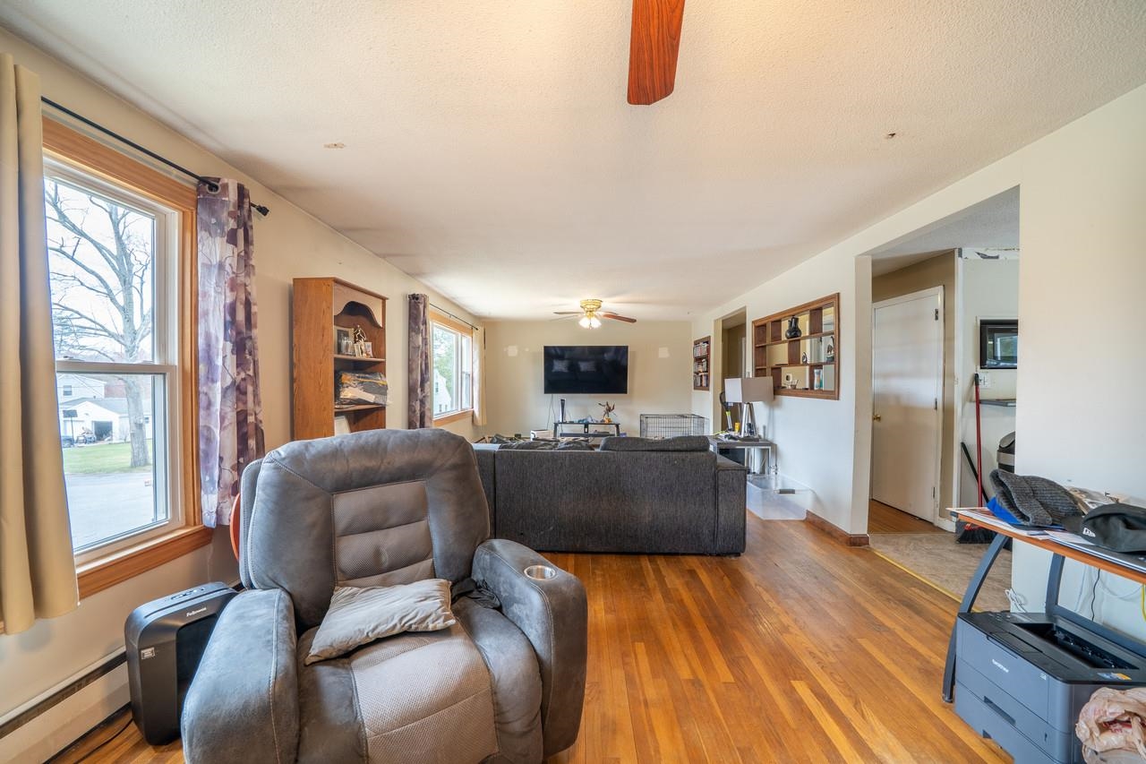 2 Gregoire Street Derry, NH 03038 - Photo 17 of 30