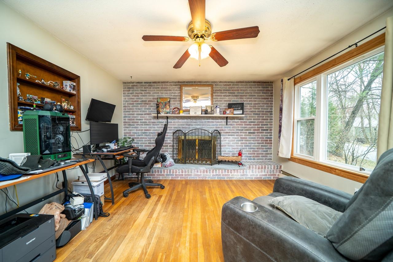 2 Gregoire Street Derry, NH 03038 - Photo 19 of 30