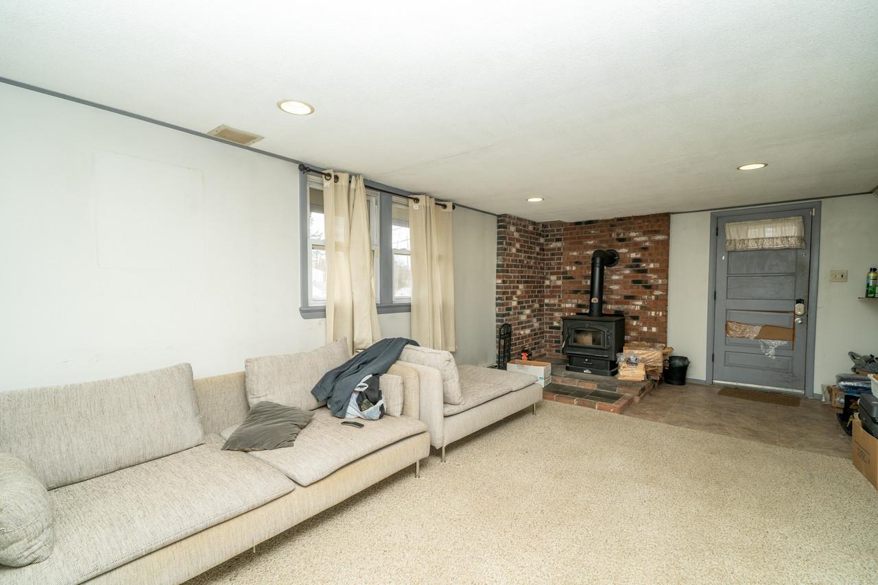 2 Gregoire Street Derry, NH 03038 - Photo 24 of 30