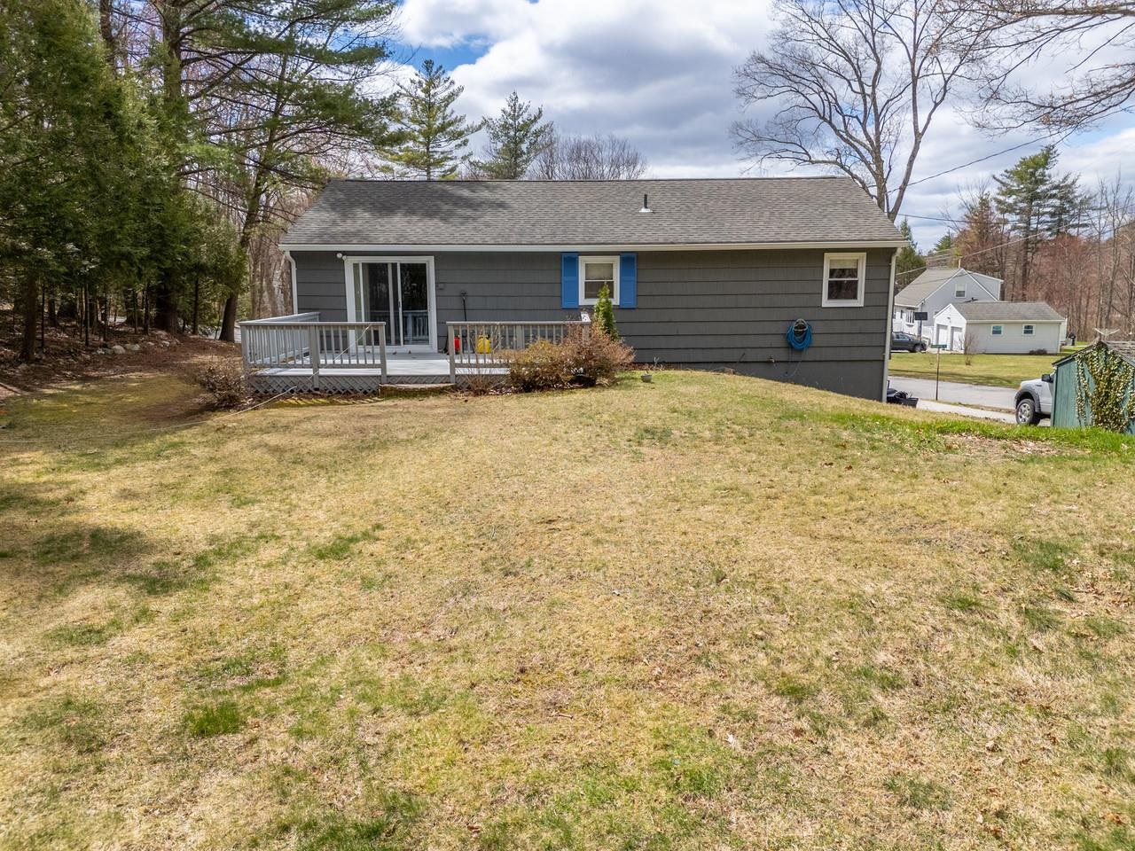 2 Gregoire Street Derry, NH 03038 - Photo 10 of 30