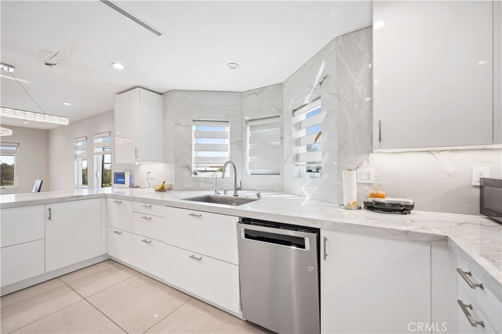 515 La Loma Road Glendale, CA 91206 - Photo 15 of 53