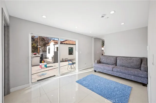 $1,999,000 | 515 La Loma Road, Glendale, CA 91206