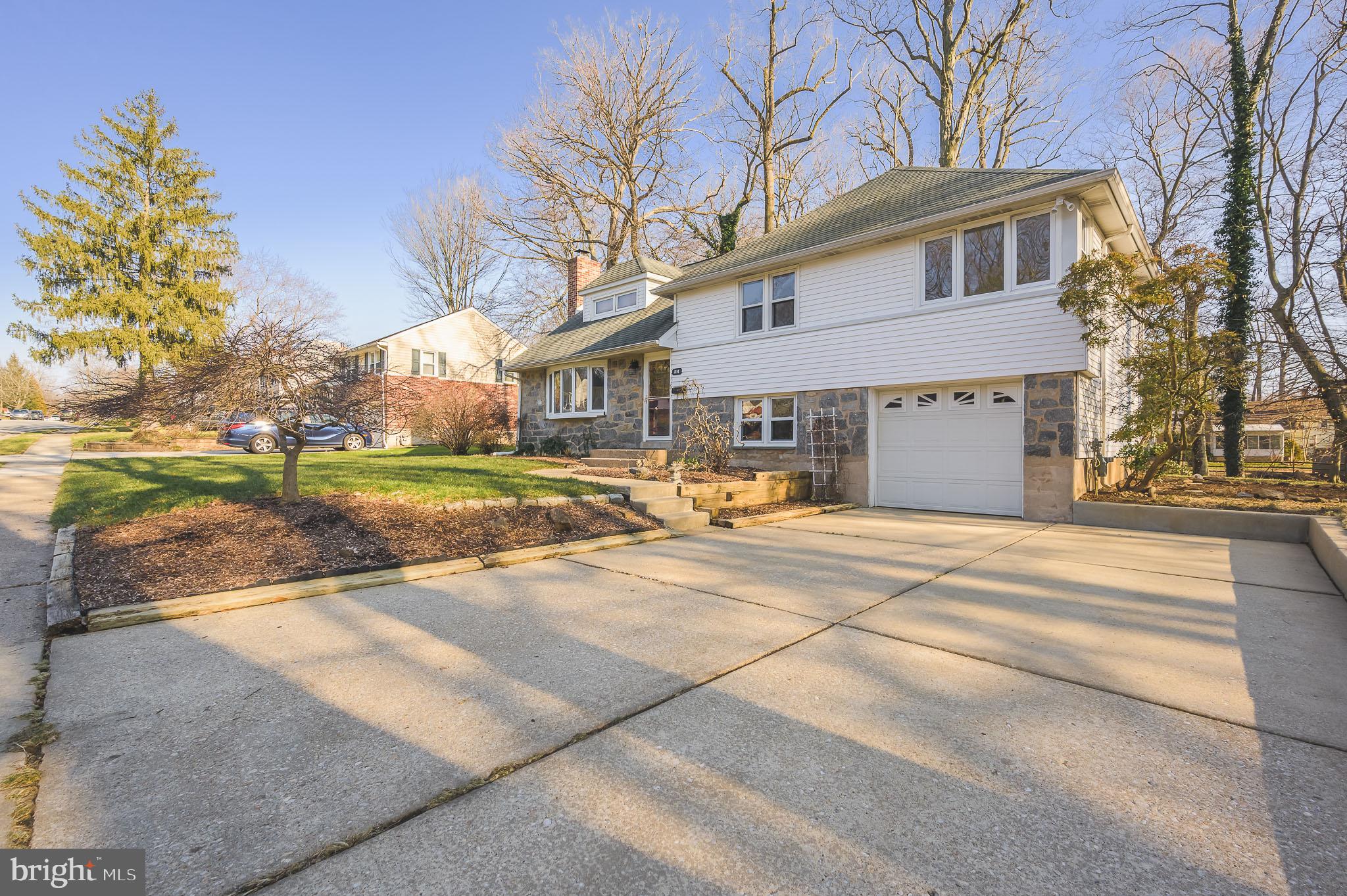 1114 Crestover Road Wilmington, DE 19803 - Photo 3 of 32 Front View