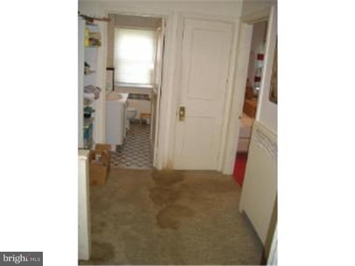 147 Trent Road Wynnewood, PA 19096 - Photo 14 of 18 Hallway