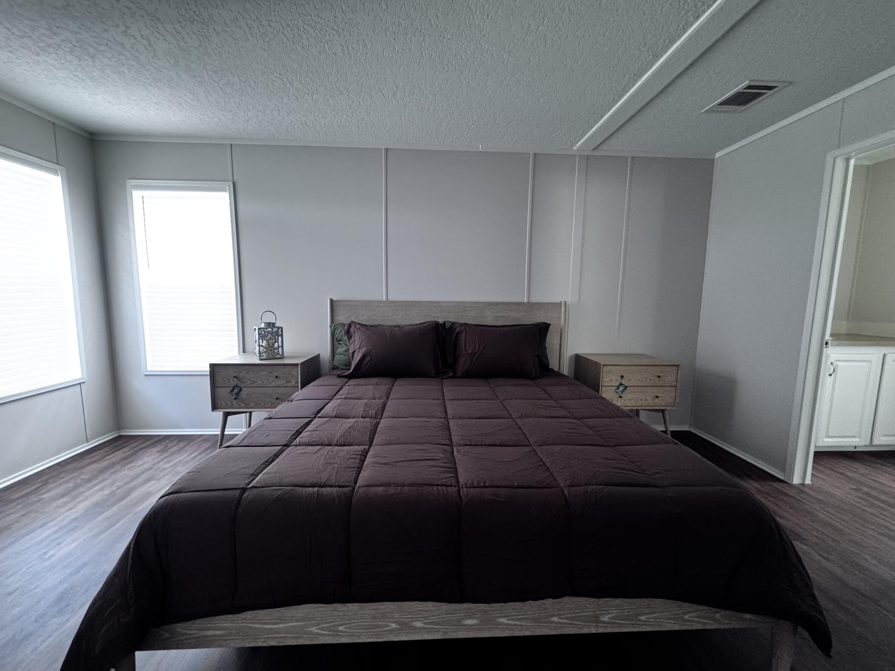 18459 260th Street Okeechobee, FL 34972 - Photo 10 of 14 Master Bed