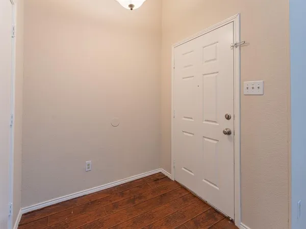 $2,175 | 5807 Rock Meadow Trail, Arlington, TX 76017