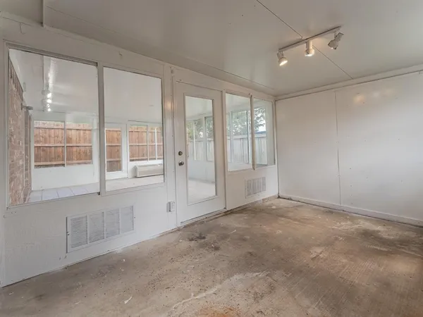 $2,175 | 5807 Rock Meadow Trail, Arlington, TX 76017