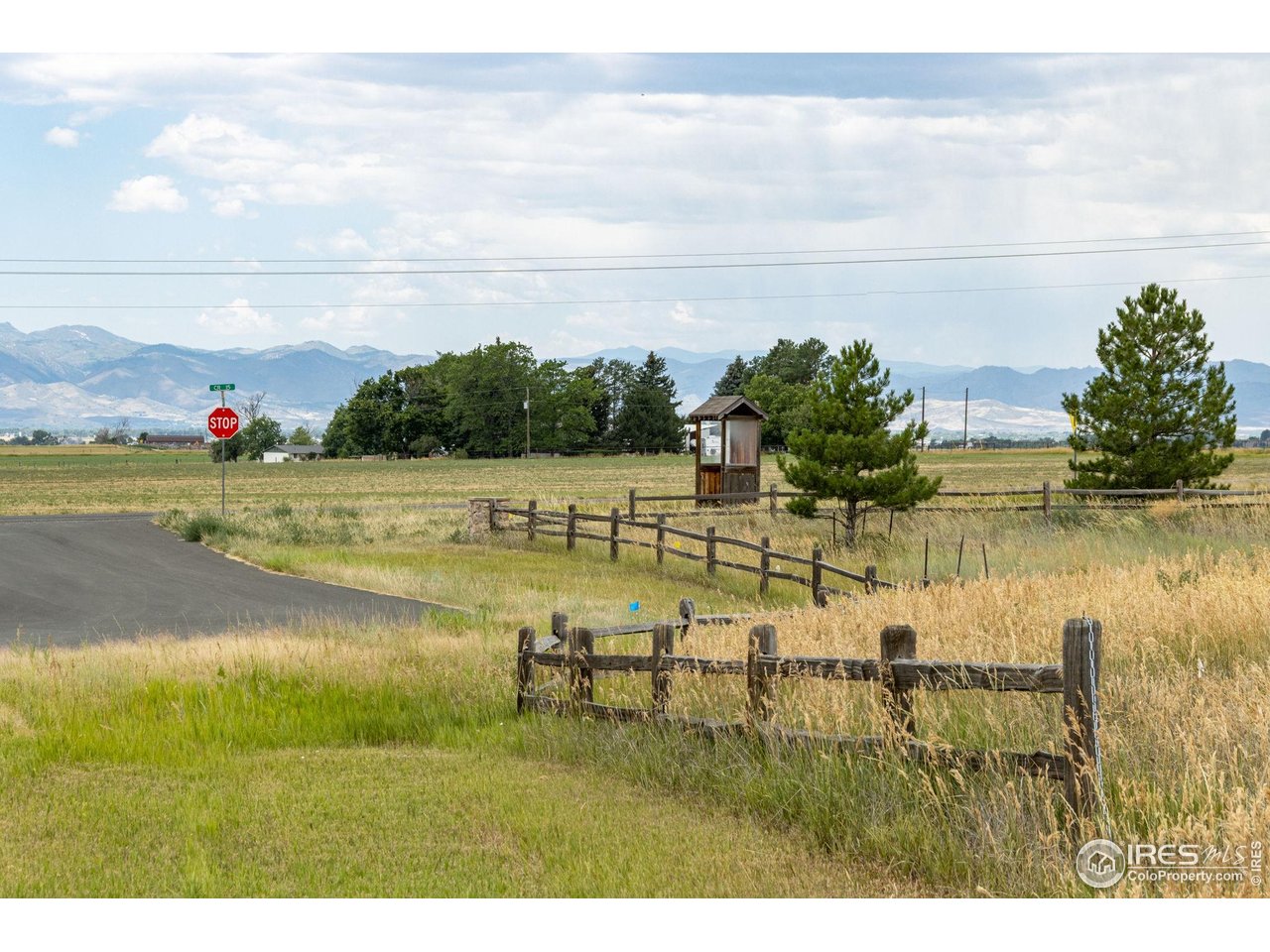 41885 Sage Hill Road Fort Collins, CO 80524 - Photo 28 of 30 a view of swimming pool and mountain