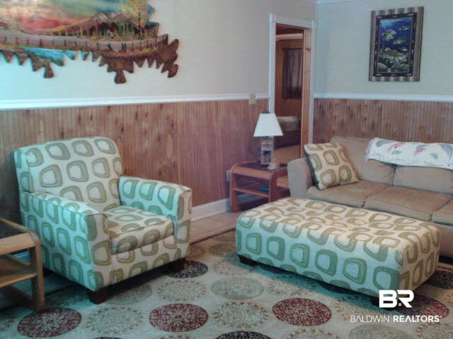 33785 Lost River Road Seminole, AL 36574 - Photo 12 of 29 Living Room