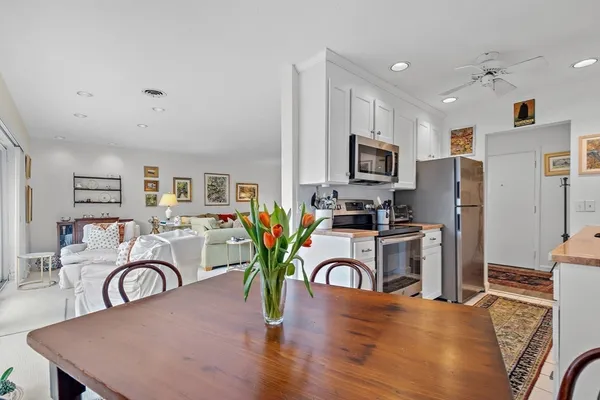 $595,000 | 1210 Greendale Avenue, Unit 340, Needham, MA 02492