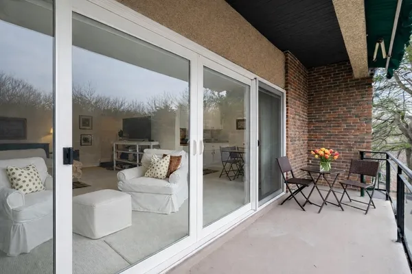 $595,000 | 1210 Greendale Avenue, Unit 340, Needham, MA 02492