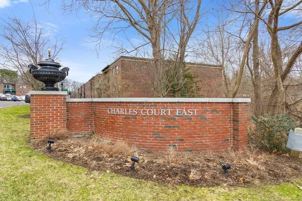 $595,000 | 1210 Greendale Avenue, Unit 340, Needham, MA 02492