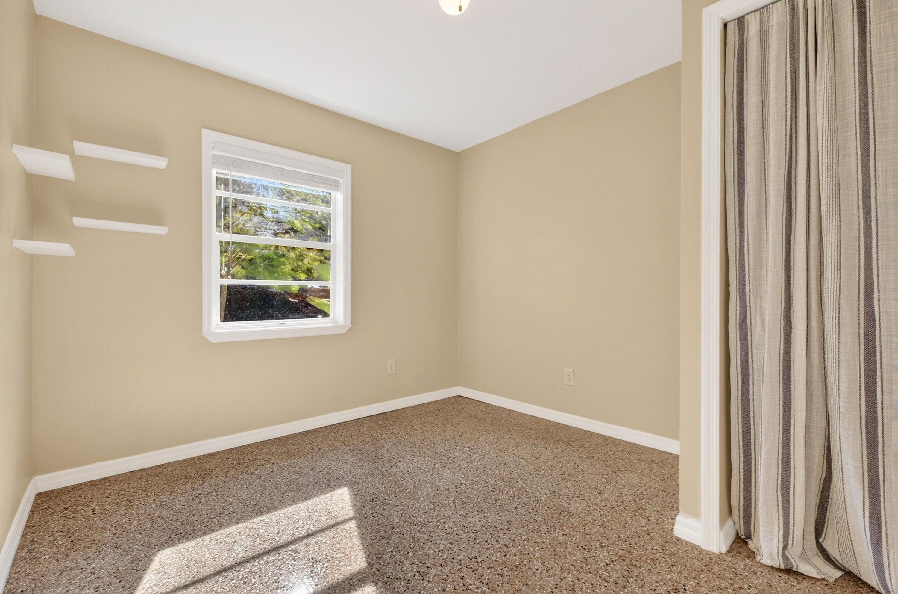 2108 Donald Avenue Fort Pierce, FL 34946 - Photo 21 of 35 Bedroom 3