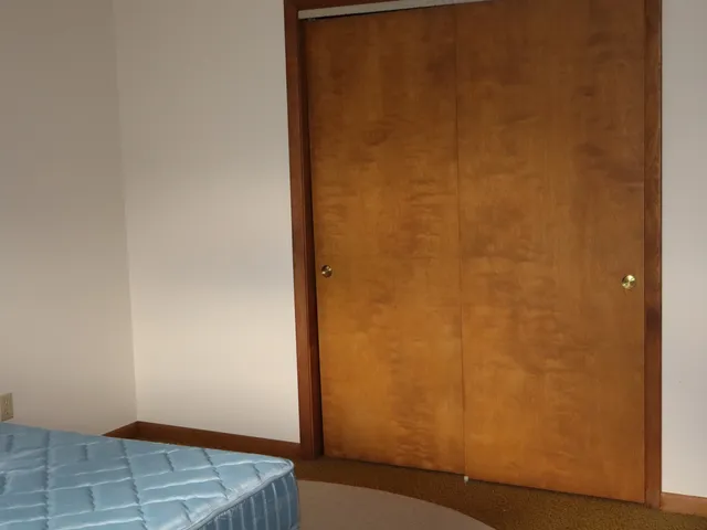 $175,000 | 1605 Sharon Road, Streator, IL 61364