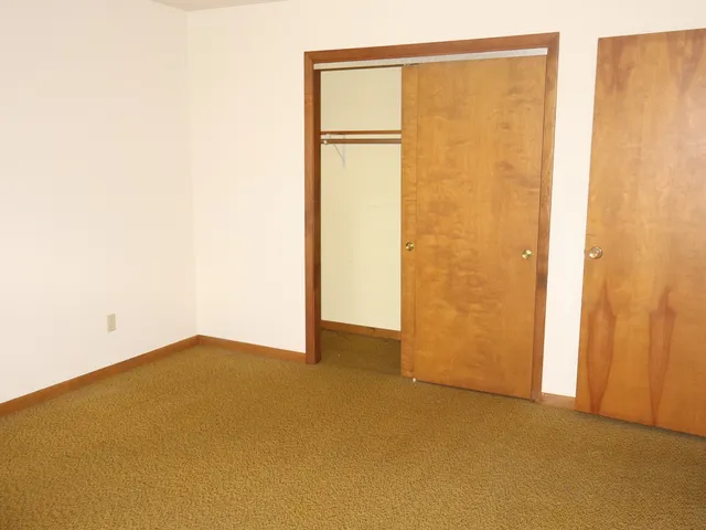 $175,000 | 1605 Sharon Road, Streator, IL 61364