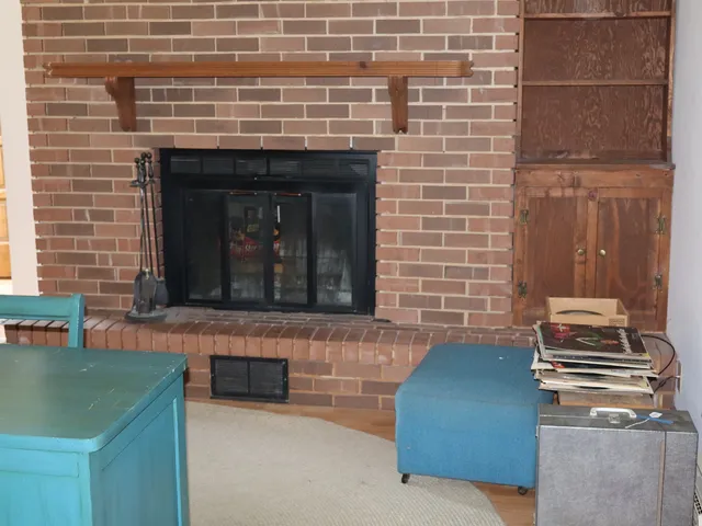 $175,000 | 1605 Sharon Road, Streator, IL 61364