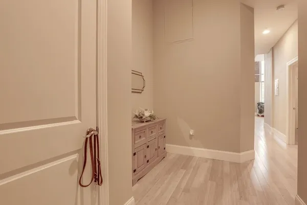 $2,435 | 195 McGregor Street, Unit 239, Manchester, NH 03102