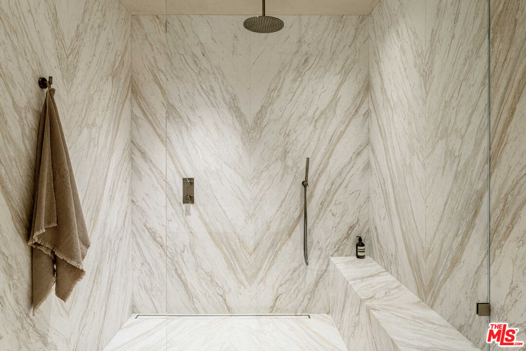 1718 Rising Glen Road Los Angeles, CA 90069 - Photo 12 of 19 a view of a bathtub
